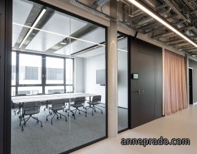 国外公司老板办公室设计装修效果