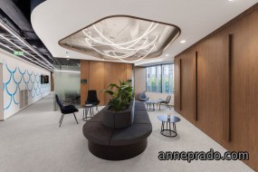 最美的loft风格办公室装修设计案例图