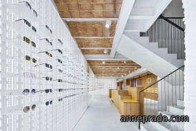 眼镜店布局效果图,眼镜店装修案例效果图