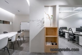 办公区玻璃隔断装修效果图