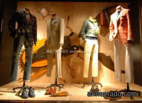 最新服装店橱窗设计装饰效果图