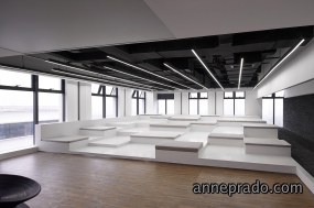 4s店办公室装修图片
