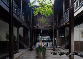 透明玻璃办公室装修效果图