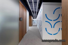 中式简约办公场地装修风格图