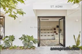 最新简约风格专卖店装修设计效果图